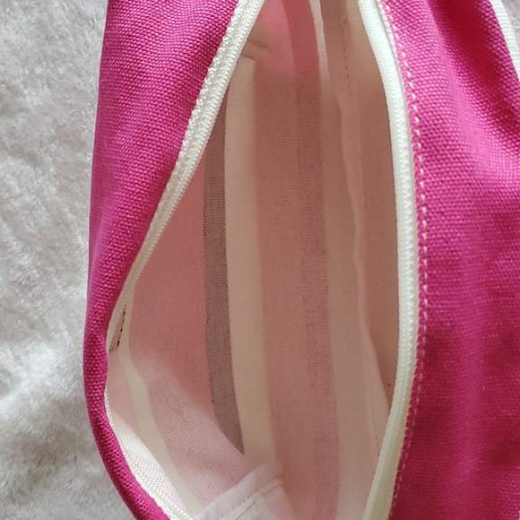 NWT  Kate Spade medium Davie  pink multi stripe cosmetic bag - Picture 5 of 8